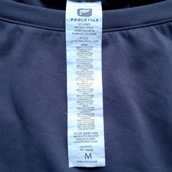 Fabletics women chinced back dark gray long sleeve top, size Medium - Picture 9 of 12